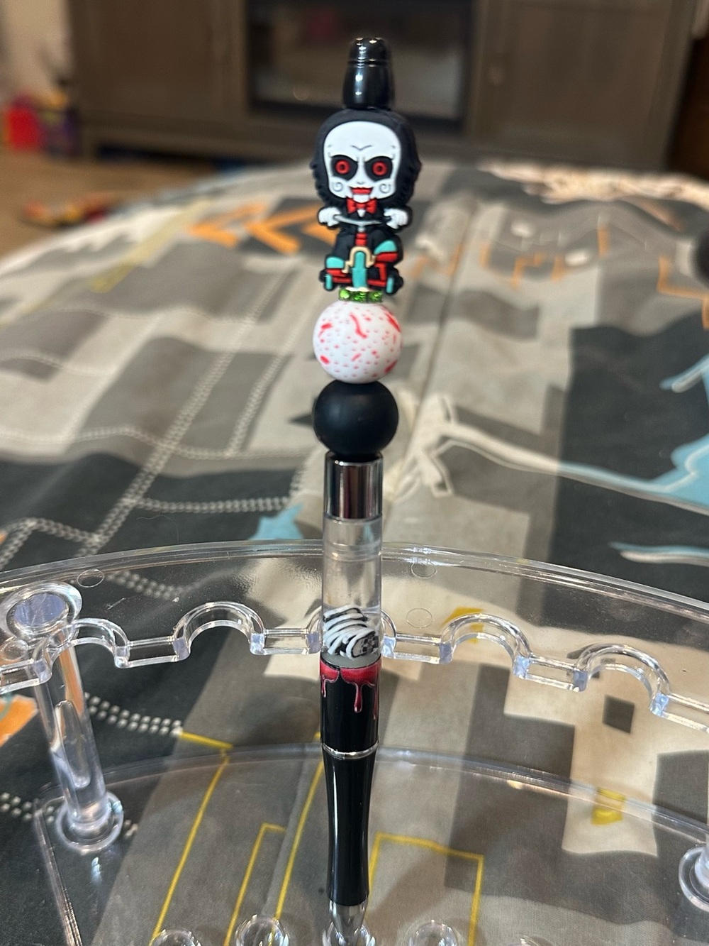 Jigsaw snow globe beaded pen